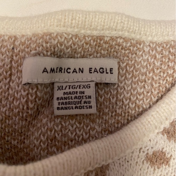 American Eagle Ying Yang Top - Picture 3 of 4